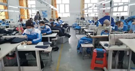 巩留县 积极引进劳动密集型企业解决村民就业难问题 人事劳动代理服务助发展